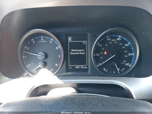 2017 TOYOTA RAV4 LE 7