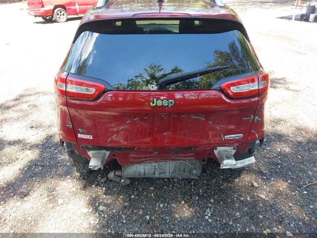 2017 JEEP CHEROKEE LATITUDE FWD 6