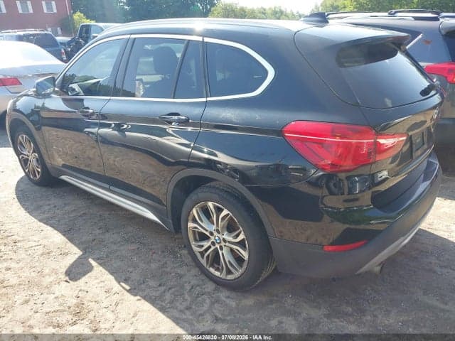 2017 BMW X1 XDRIVE28I 3