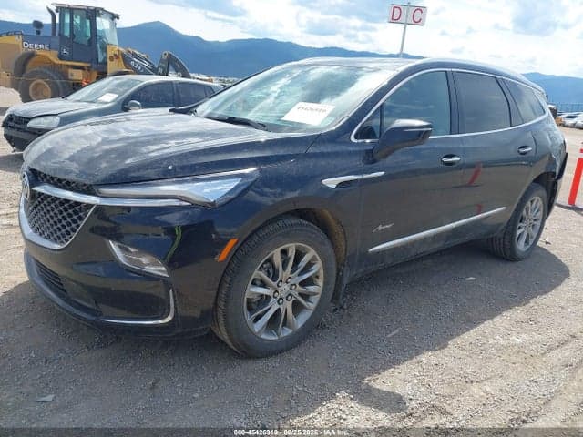2023 BUICK ENCLAVE AVENIR AWD 2