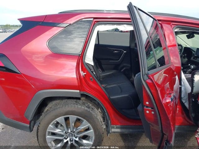 2019 TOYOTA RAV4 LIMITED 8