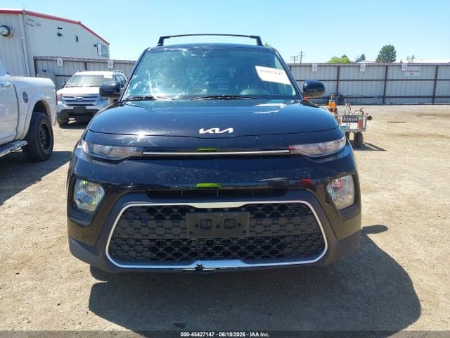 2022 KIA SOUL LX 12