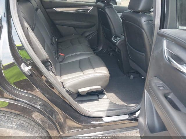 2023 CADILLAC XT6 FWD 8