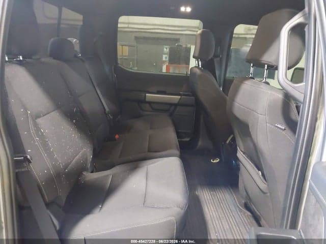 2025 FORD F-150 XLT 8