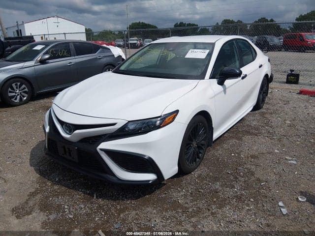 2022 TOYOTA CAMRY NIGHTSHADE EDITION HYBRID 2