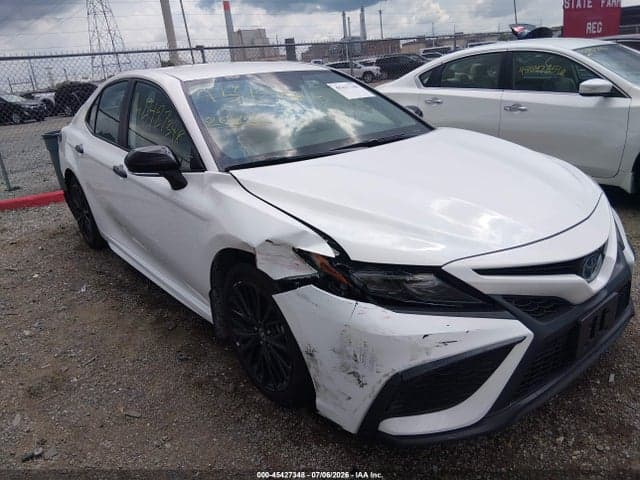 2022 TOYOTA CAMRY NIGHTSHADE EDITION HYBRID 6