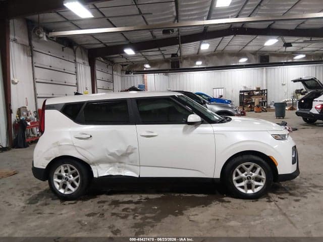 2020 KIA SOUL S 13