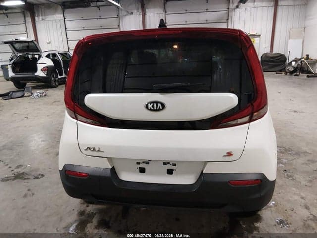 2020 KIA SOUL S 16