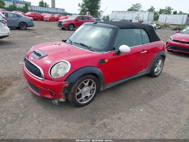 2013 MINI CONVERTIBLE COOPER 2