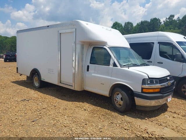 2023 CHEVROLET EXPRESS CUTAWAY WORK VAN 1