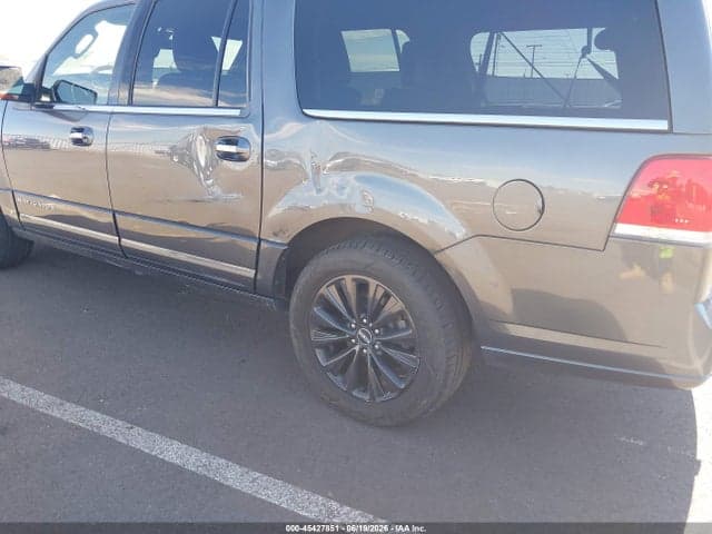 2016 LINCOLN NAVIGATOR L 6