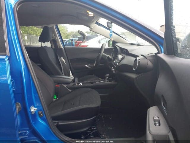 2024 NISSAN KICKS SV XTRONIC CVT 5