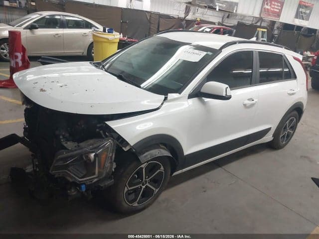 2024 KIA NIRO EX 2