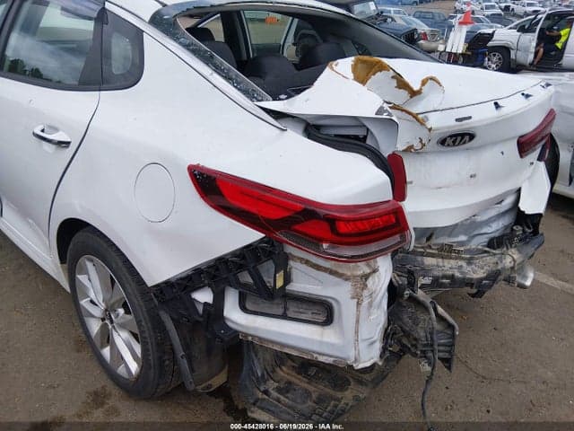2018 KIA OPTIMA S 6