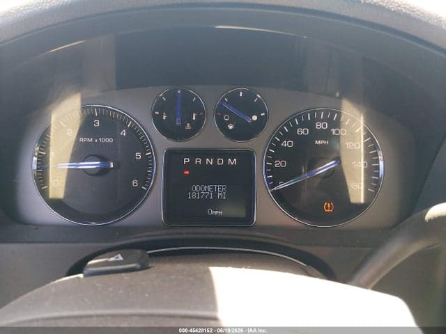 2007 CADILLAC ESCALADE 7