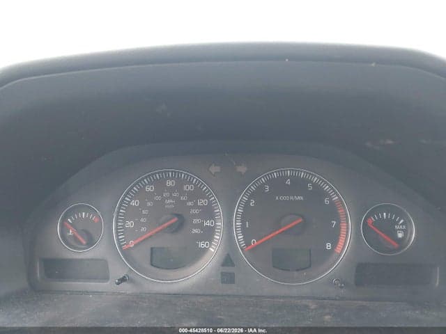 2006 VOLVO XC70 2.5T/OCEAN 7