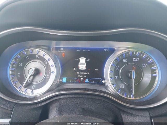 2017 CHRYSLER 300C 7