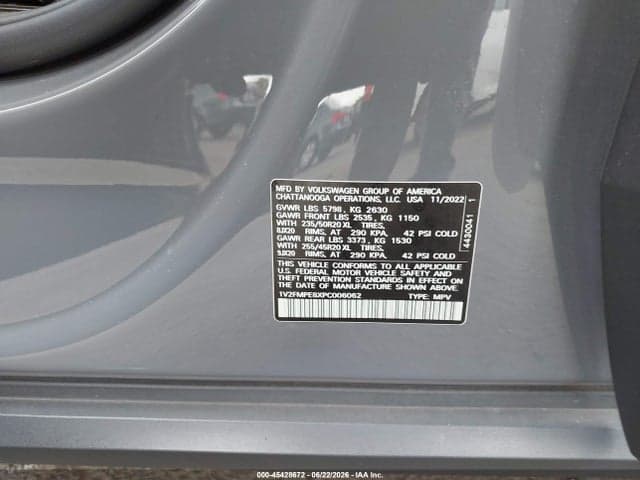 2023 VOLKSWAGEN ID.4 9