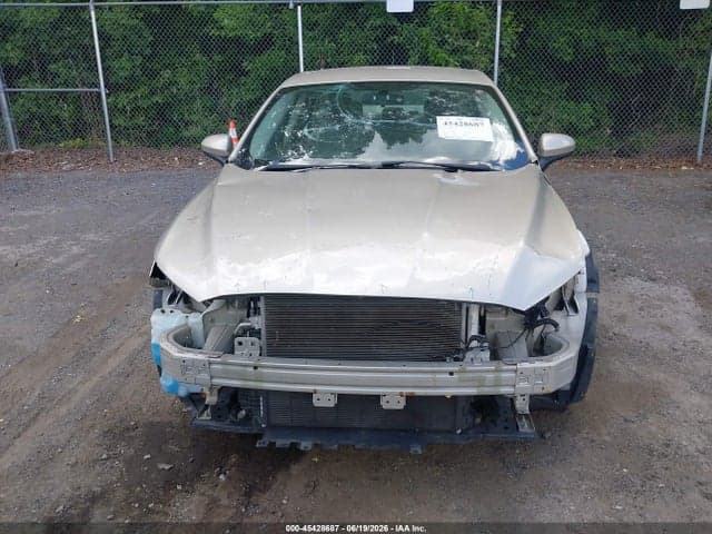 2017 FORD FUSION SE 12