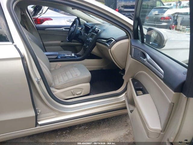 2017 FORD FUSION SE 5