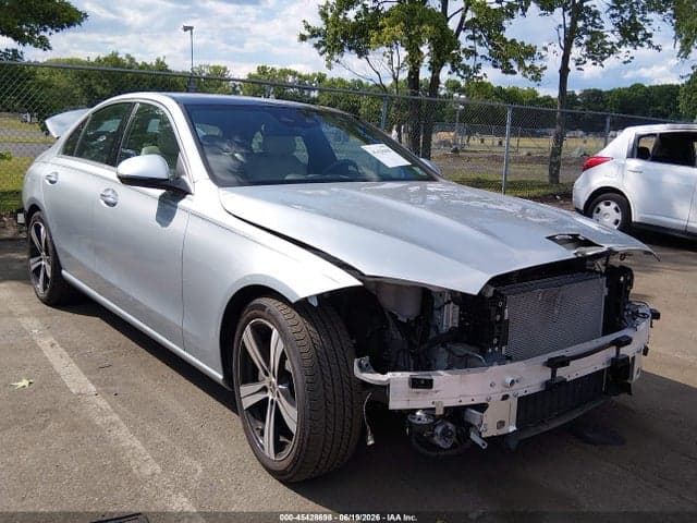 2024 MERCEDES-BENZ C 300 - 1