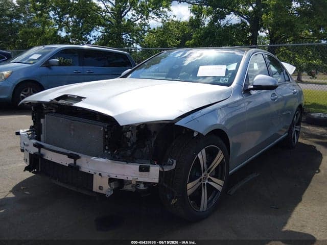 2024 MERCEDES-BENZ C 300 2