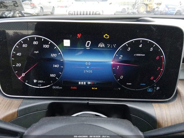 2024 MERCEDES-BENZ C 300 7