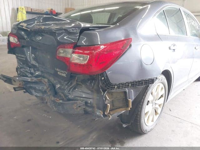 2017 SUBARU LEGACY 2.5I 18
