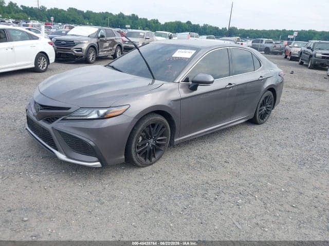 2023 TOYOTA CAMRY XSE 2