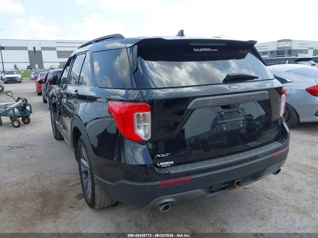 2022 FORD EXPLORER XLT 3