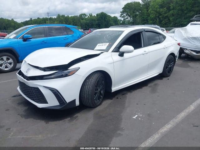2025 TOYOTA CAMRY SE 2