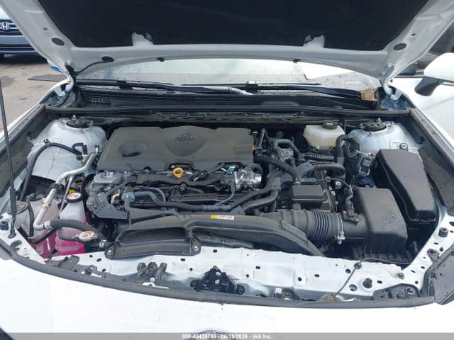 2025 TOYOTA CAMRY SE 10