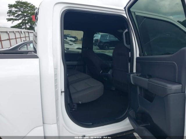2025 FORD F-150 XLT 8