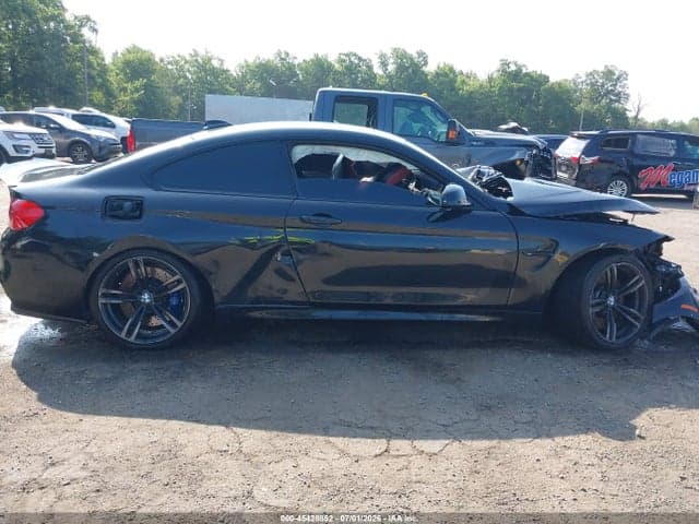 2017 BMW M4 13