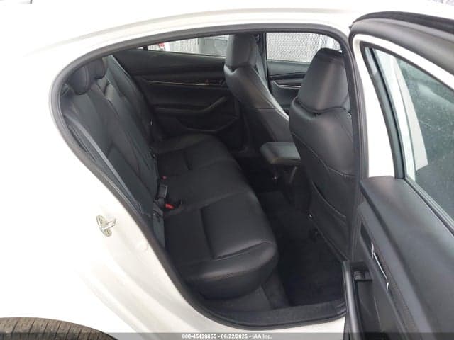 2024 MAZDA MAZDA3 2.5 S PREFERRED 8