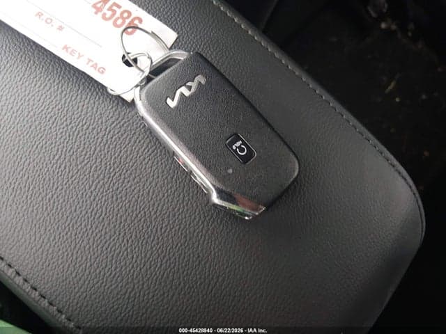 2025 KIA SOUL S 11