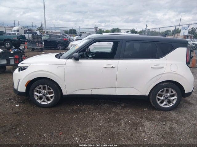 2025 KIA SOUL S 15