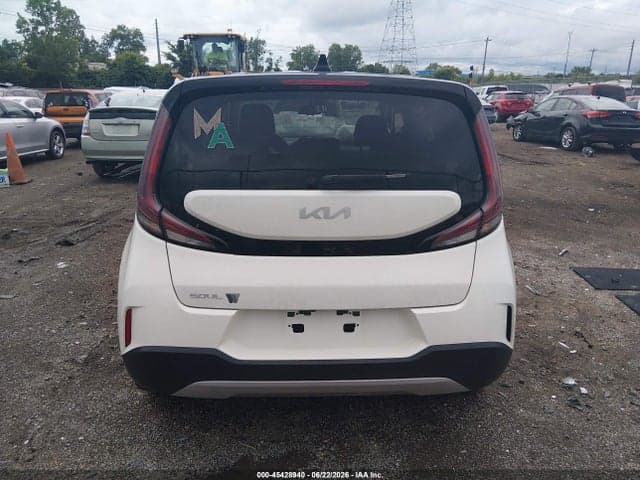 2025 KIA SOUL S 17