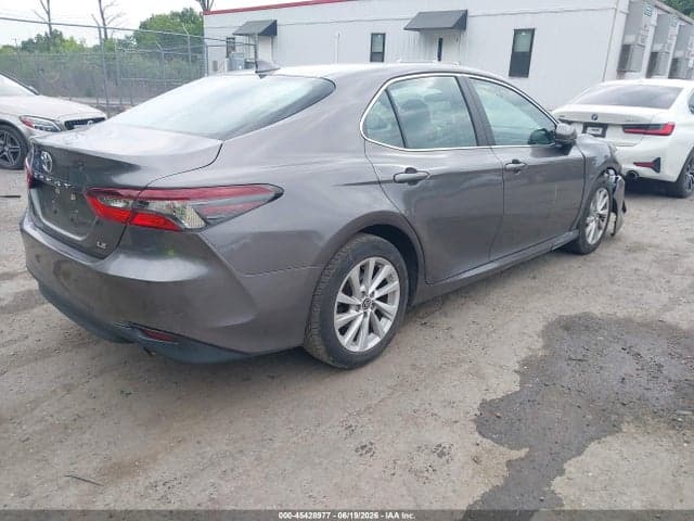 2021 TOYOTA CAMRY LE 4