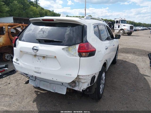 2017 NISSAN ROGUE S 4