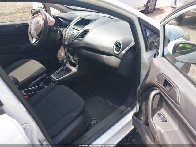 2017 FORD FIESTA SE 5