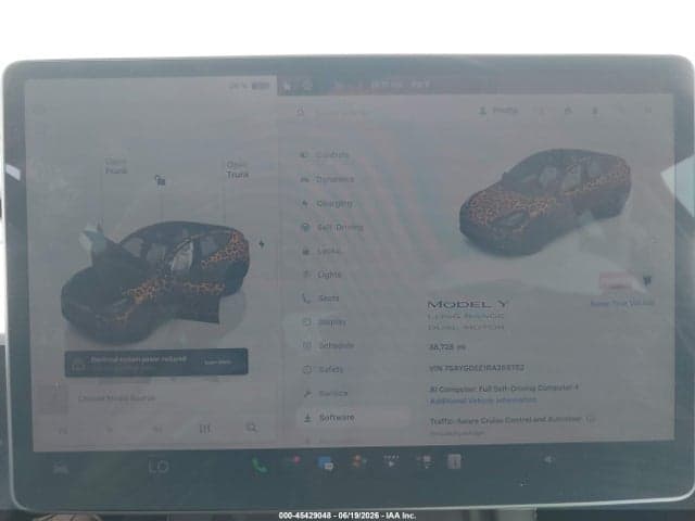 2024 TESLA MODEL Y 8