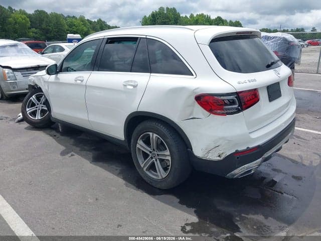 2021 MERCEDES-BENZ GLC 300 SUV 3