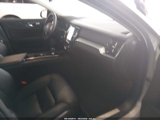 2024 VOLVO S60 B5 5