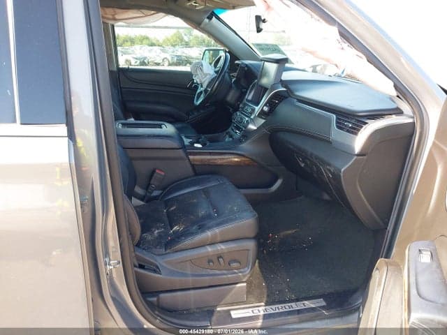 2017 CHEVROLET TAHOE LT 5