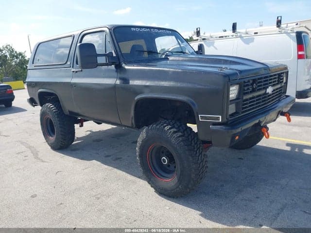1986 CHEVROLET D10 MILITARY