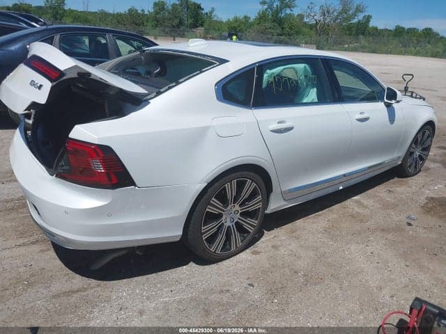 2025 VOLVO S90 B6 4