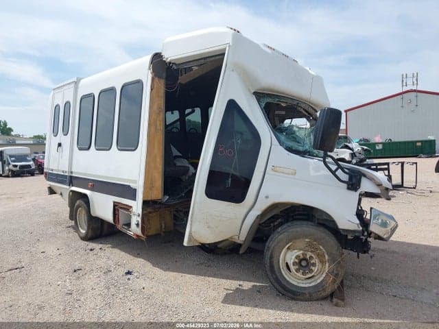 2019 FORD E-450 CUTAWAY 1