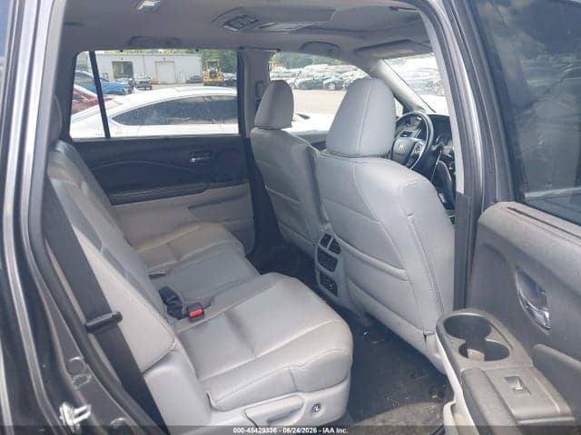 2017 HONDA PILOT TOURING 8