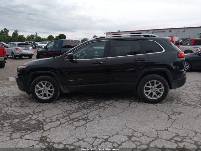 2018 JEEP CHEROKEE LATITUDE 4X4 14